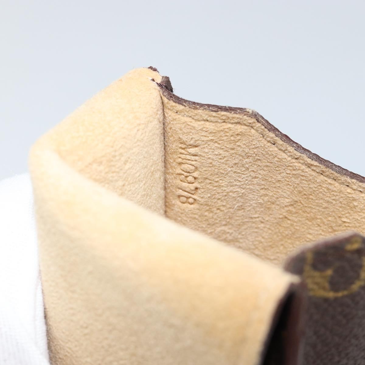 Louis Vuitton Etui À Lunette Canvas Brown Canvas Card Holders Accessory