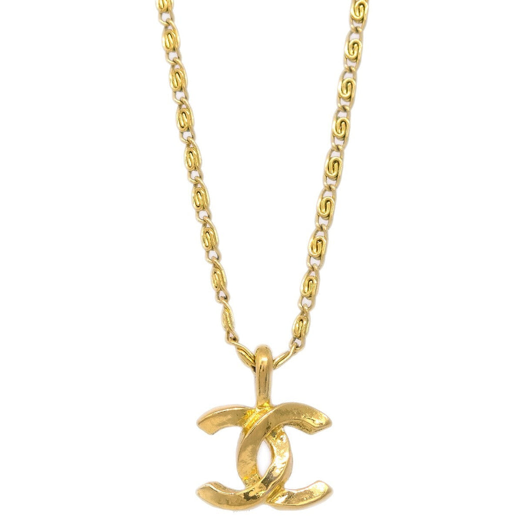 Chanel Cc Pendant Necklace Metal Gold Gold_Plated Necklace Jewelry