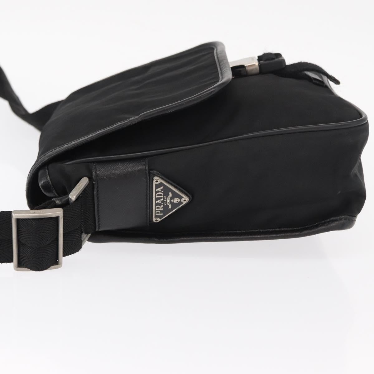 Prada Logo Flap Messenger Bag Tessuto Black Nylon Shoulder Bag Bag