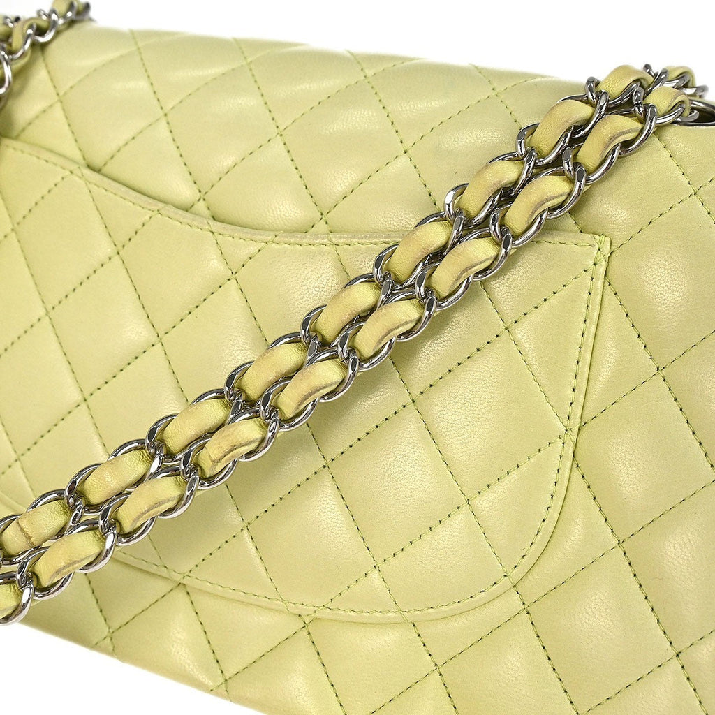 Chanel Timeless - Classic Double Flap Bag Quilted Lambskin Green Leather Shoulder Bag Bag