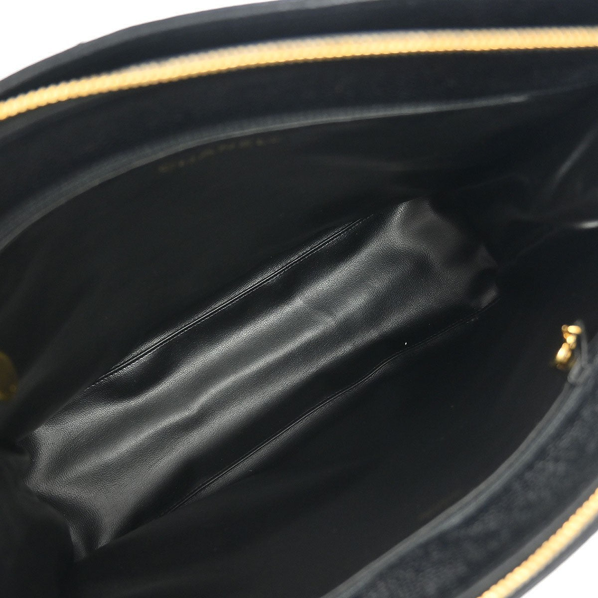 Chanel Vintage Zip Shoulder Bag Chevron Caviar Black Leather Shoulder Bag Bag