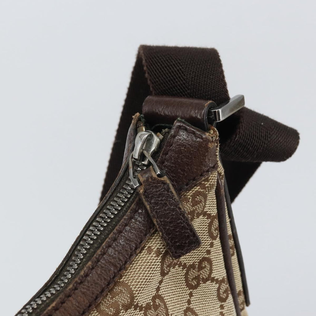 Gucci Vintage Shoulder Bag Gg Canvas And Leather Beige Canvas Shoulder Bag Bag (Pre-Owned)