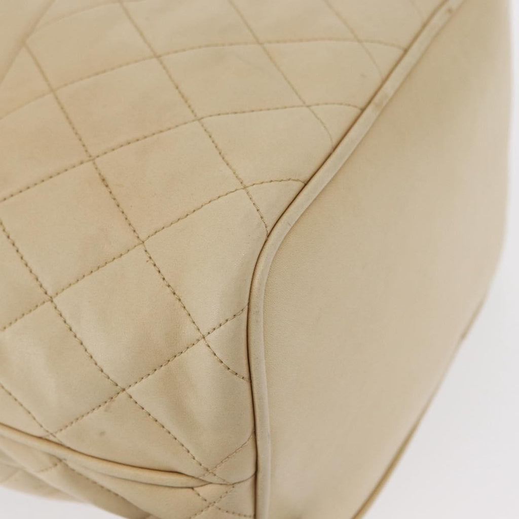 Chanel Gabrielle Drawstring Bag Quilted Calfskin Beige Leather Shoulder Bag Bag
