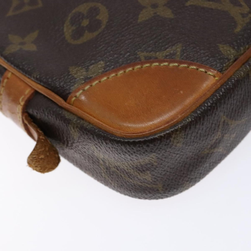 Louis Vuitton Marly Dragonne Clutch Monogram Canvas Brown Canvas Clutche & Pouche Bag