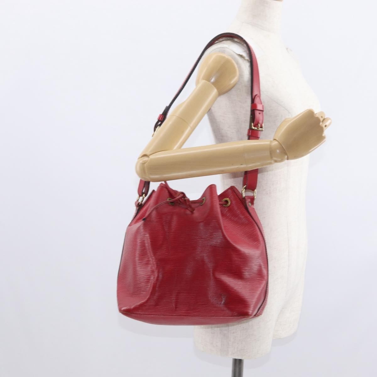 Louis Vuitton Petit Noe Handbag Epi Leather Red Leather Shoulder Bag