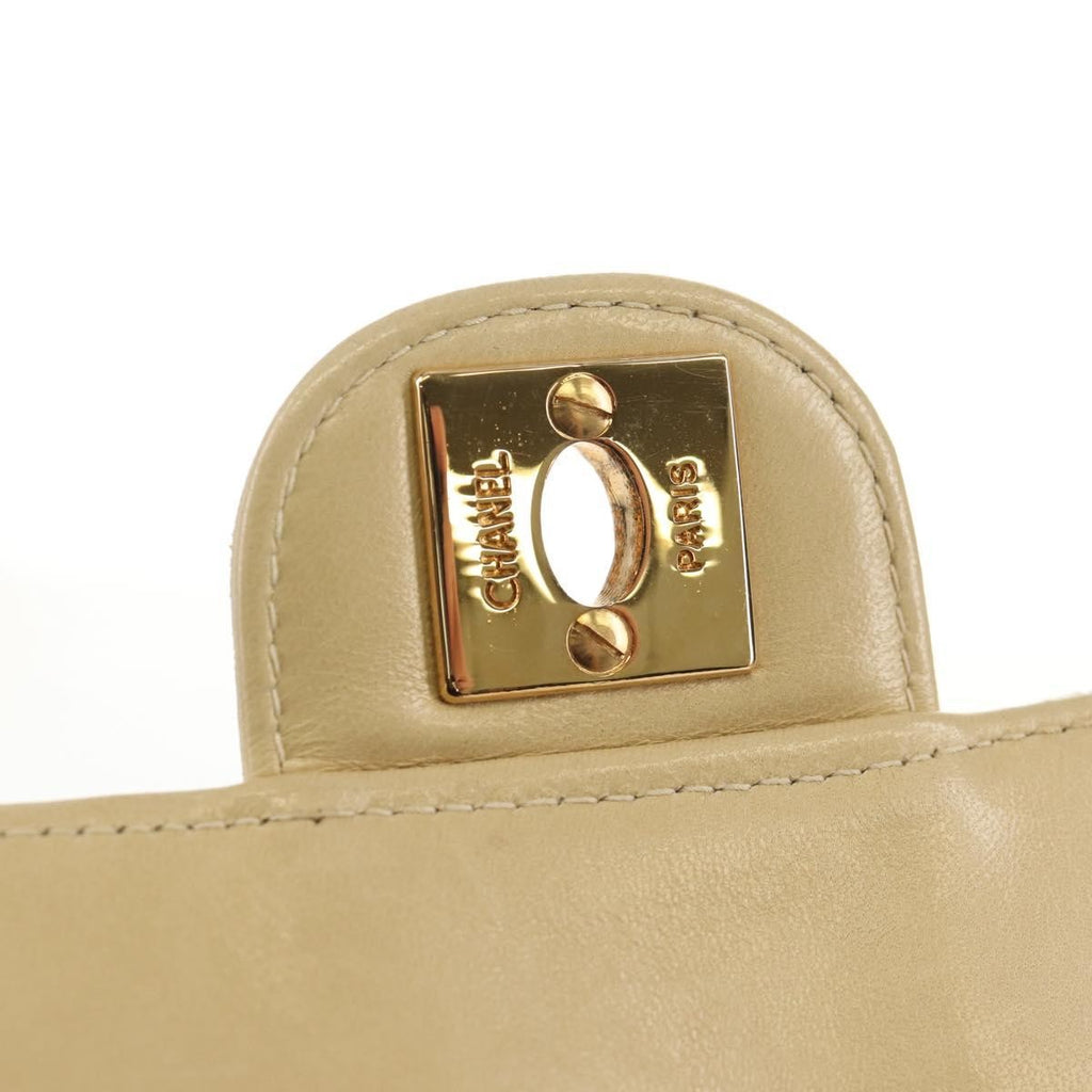 Chanel Chain Flap Shoulder Bag Quilted Lambskin Beige Leather Shoulder Bag Bag