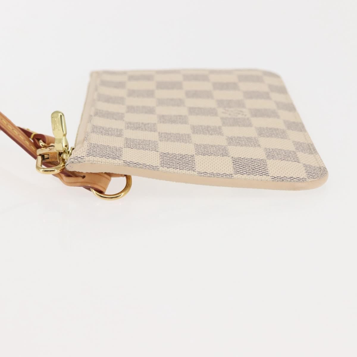 Louis Vuitton Neverfull Pochette Damier White Canvas Clutche & Pouche Bag