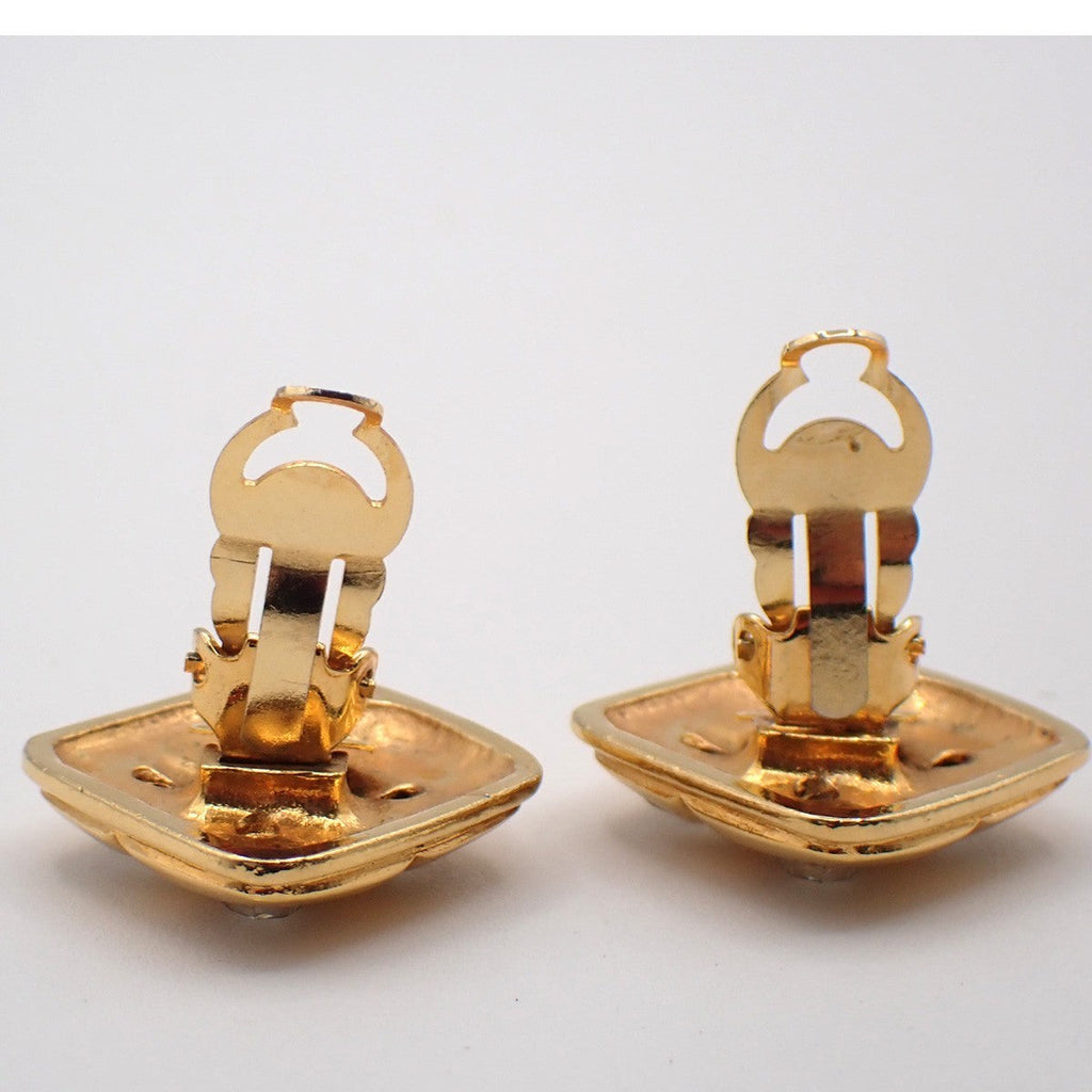 Chanel Vintage Cc Diamond Shape Clips-On Earrings Gold-Plated Gold Gold_Plated Earrings Jewelry