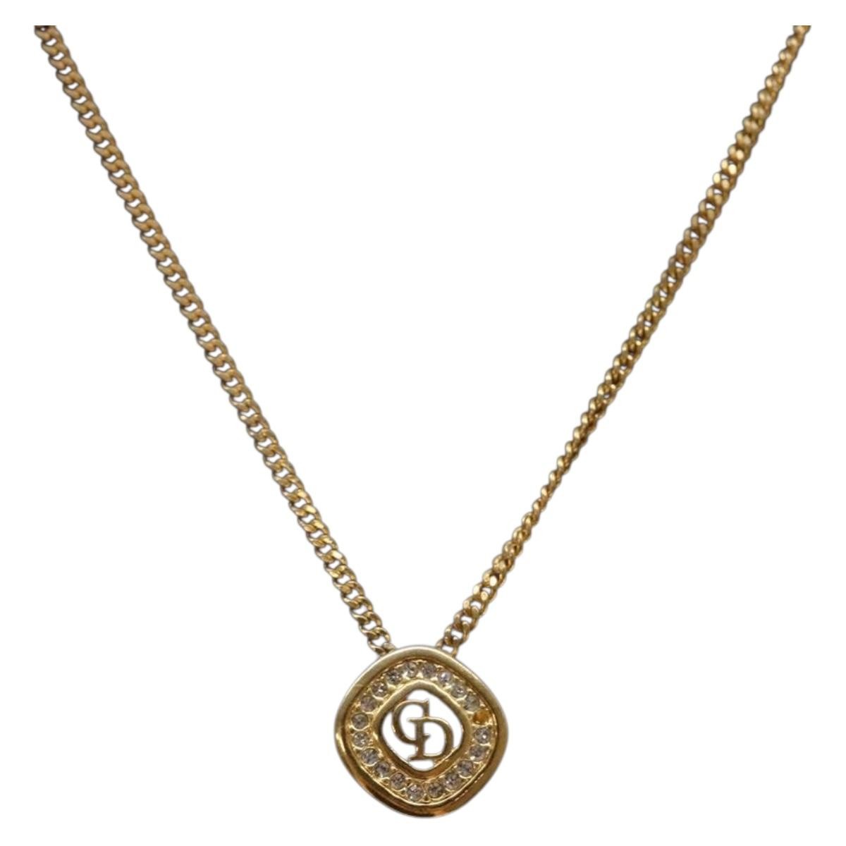 Christian Dior Cd Round Pendant Necklace Metal And Crystals Gold Metal Jewelry (Pre-Owned)