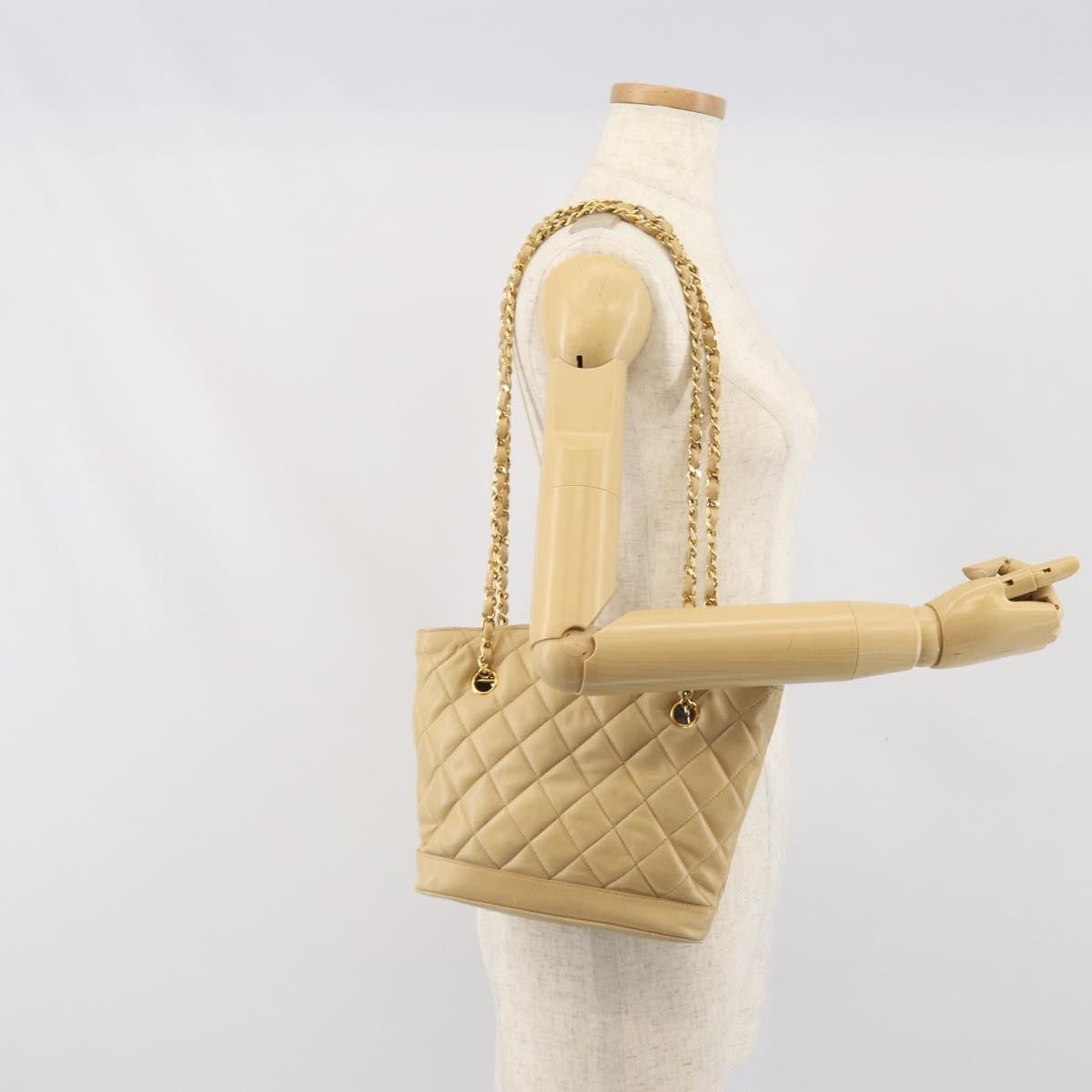 Chanel Vintage Cc Chain Shopper Quilted Leather Beige Leather Shoulder Bag Bag