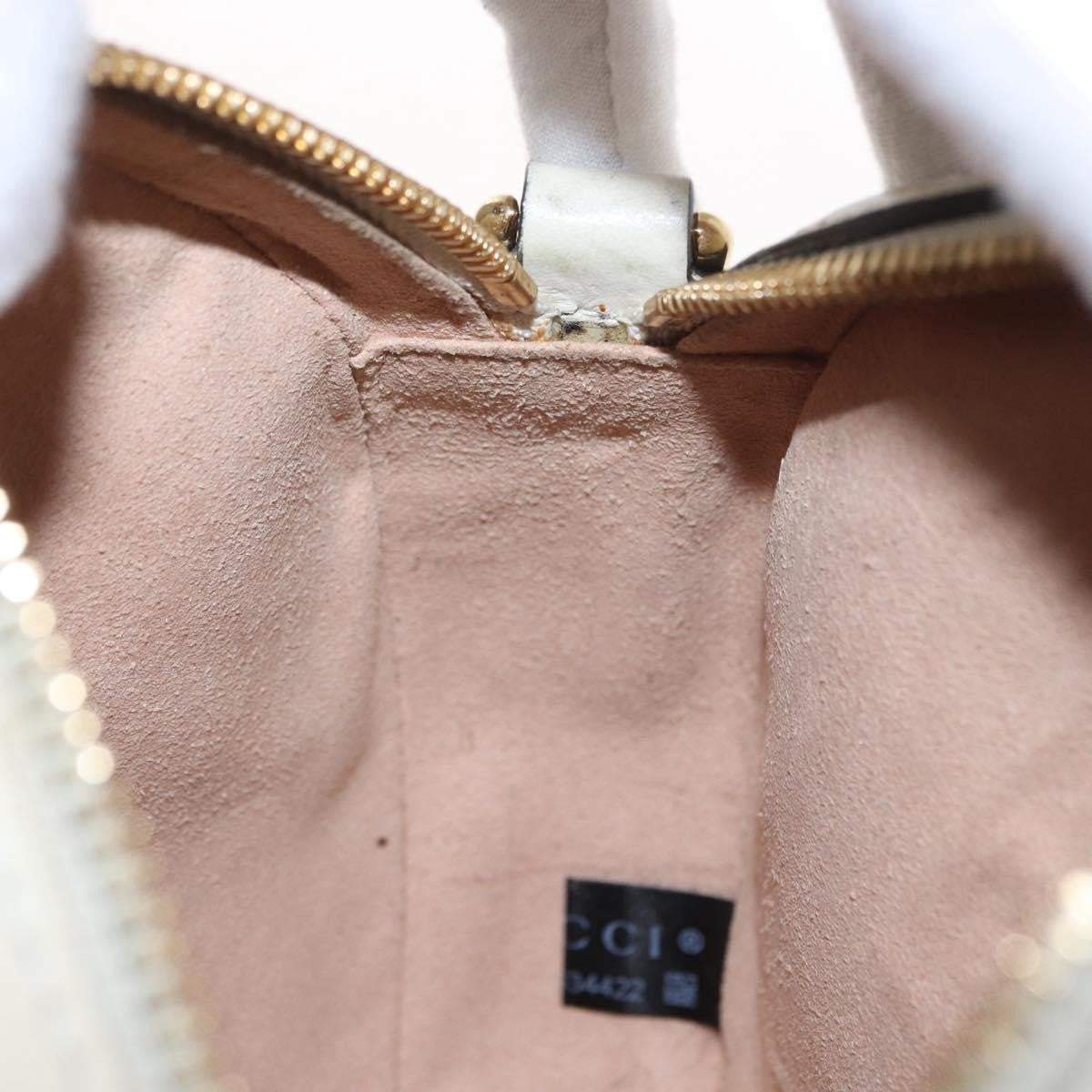 Gucci Gg Marmont Shoulder Bag Matelasse Leather White Leather Shoulder Bag Bag (Pre-Owned)