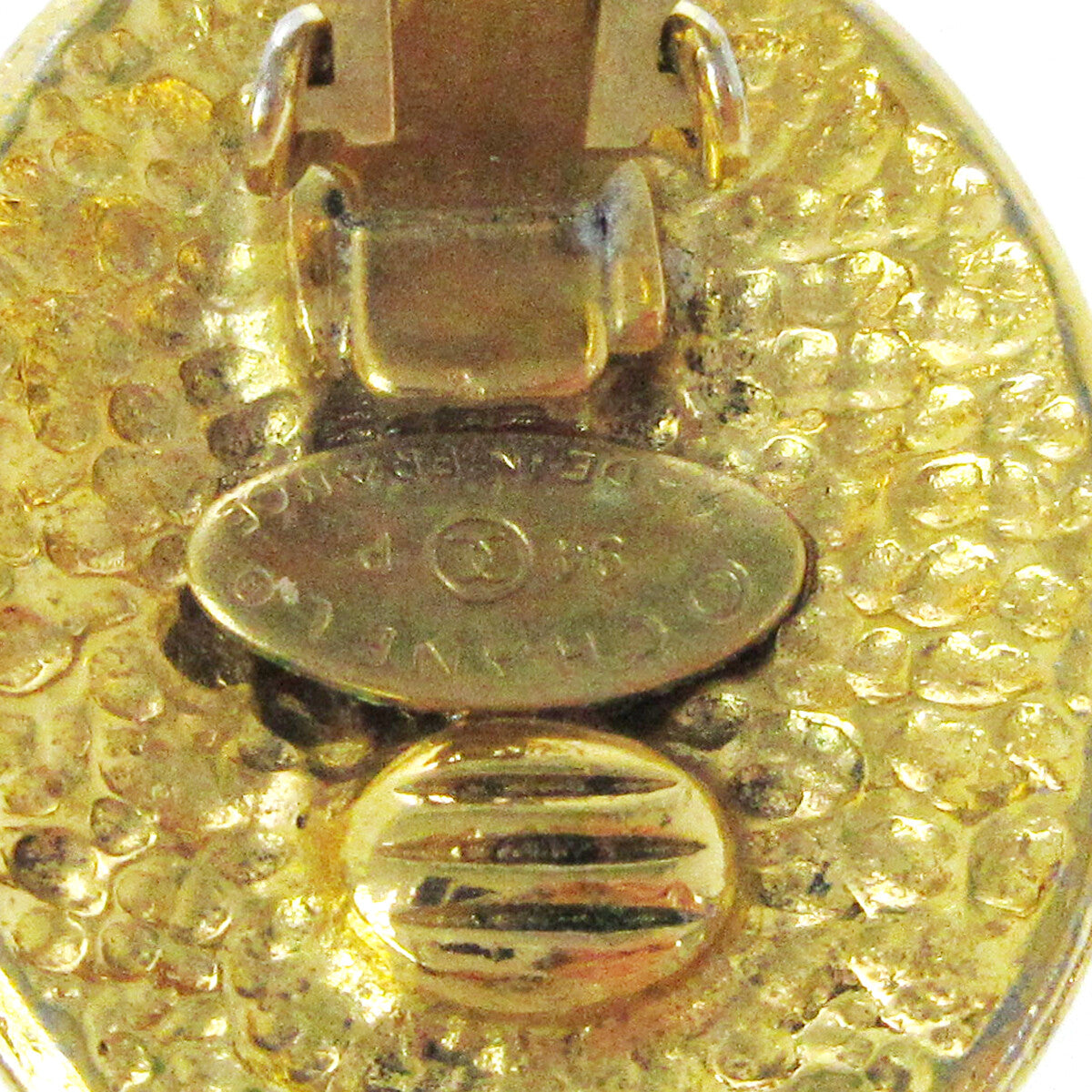 Chanel Vintage Cc Button Ovales Clip-On Earrings Gold-Plated Gold Gold_Plated Earrings Jewelry