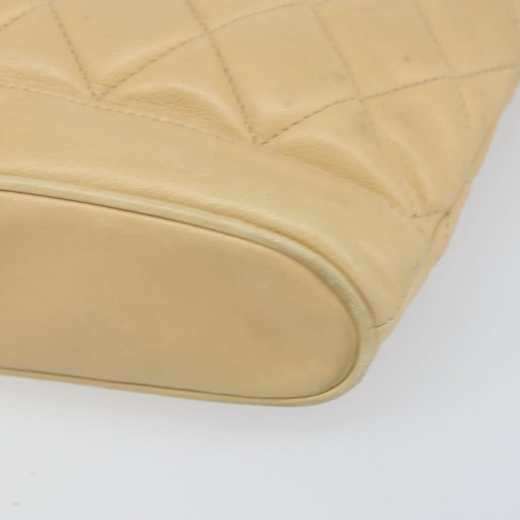 Chanel Vintage Cc Chain Shopper Quilted Leather Beige Leather Shoulder Bag Bag