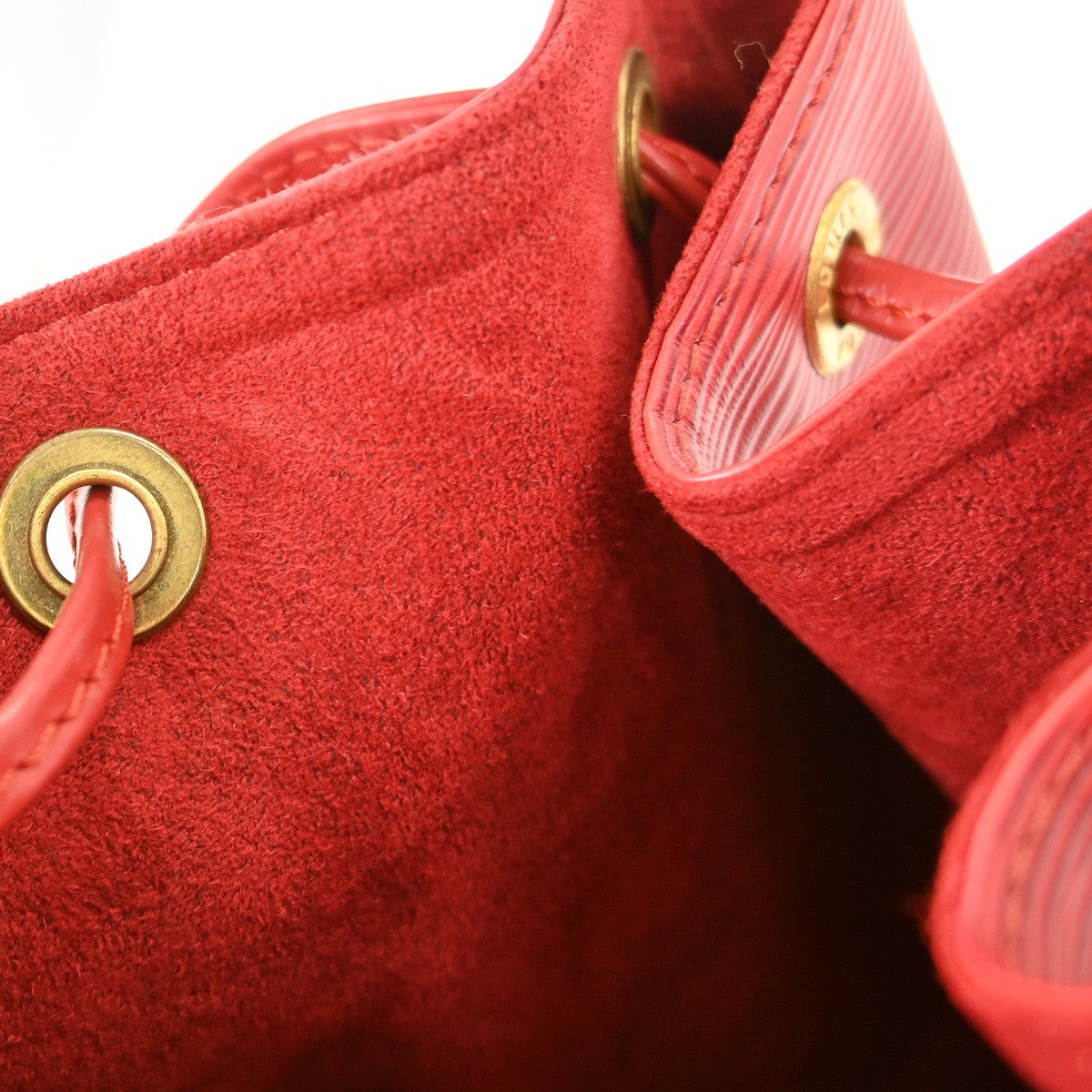 Louis Vuitton Noe Handbag Epi Leather Red Leather Shoulder Bag