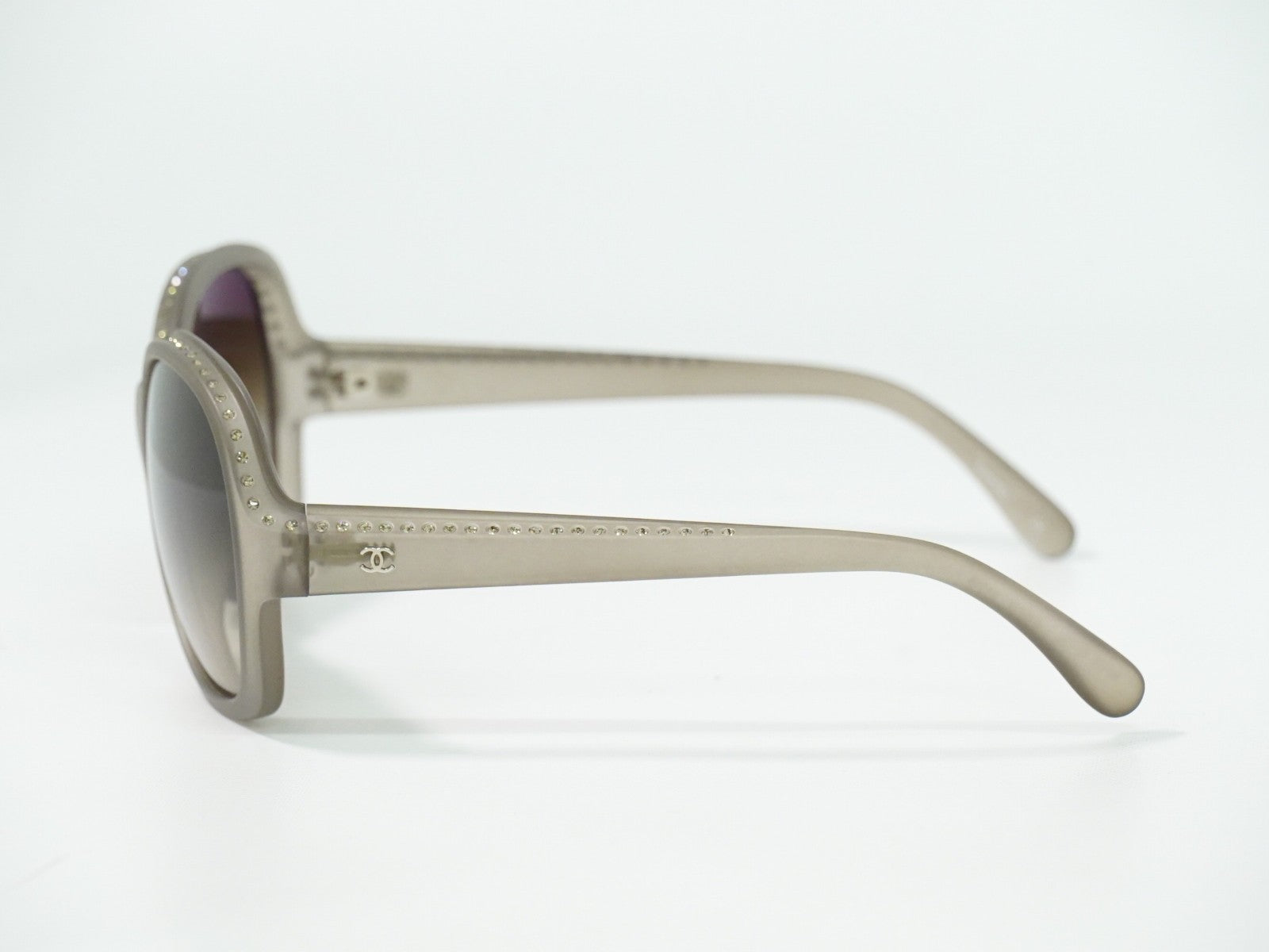 Chanel Logo Cc Sunglasses Plastic Gray Plastic Sunglasse Accessory
