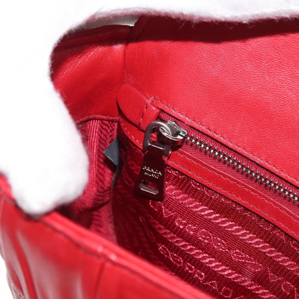 Prada Gaufre Chain Flap Shoulder Bag Nappa Leather Red Leather Shoulder Bag Bag