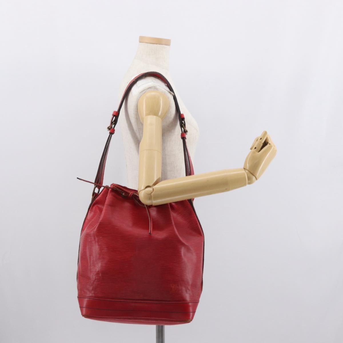 Louis Vuitton Noe Handbag Epi Leather Red Leather Shoulder Bag