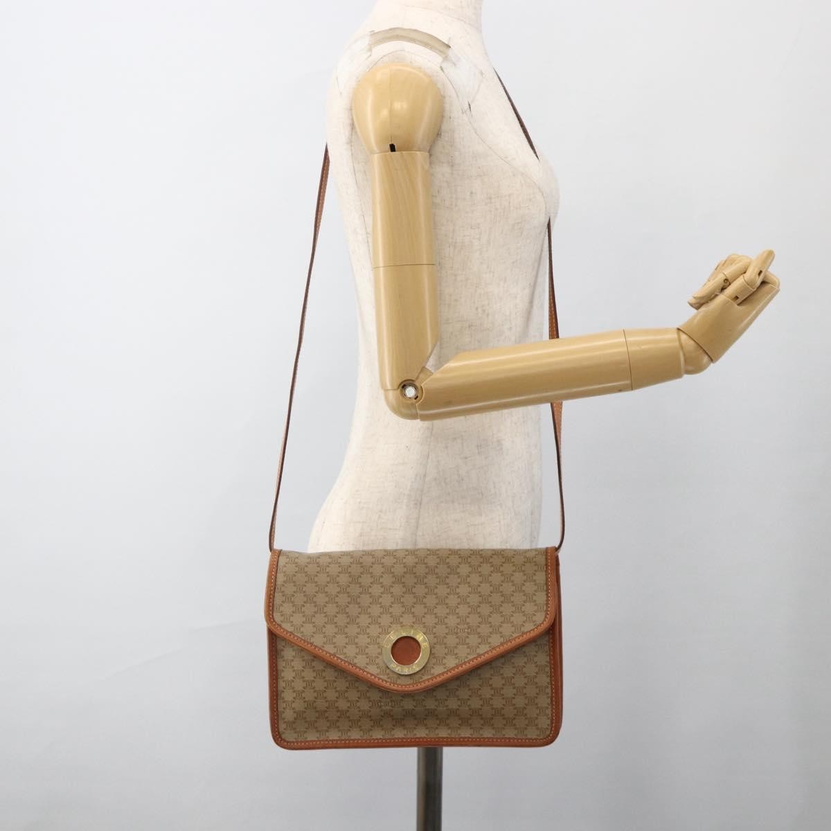 Celine Vintage Macadam Circle Logo Shoulder Bag Canvas And Leather Beige Canvas Shoulder Bag Bag