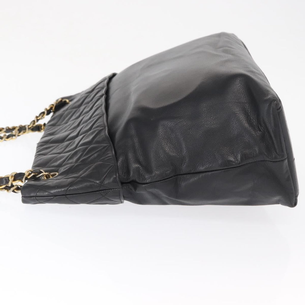 Chanel Chain Tote Leather Black Leather Handbag