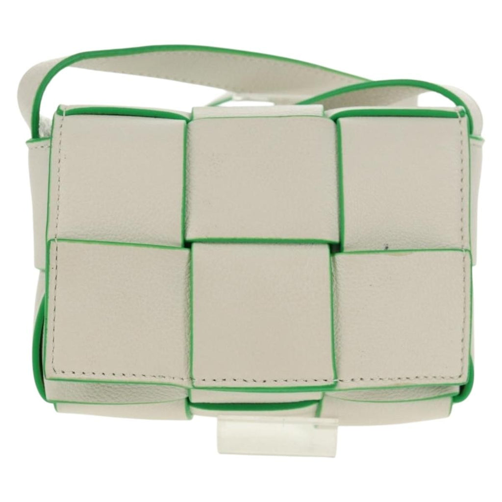 Bottega Veneta Cassette Crossbody Bag Maxi Intrecciato Leather White Leather Shoulder Bag Bag
