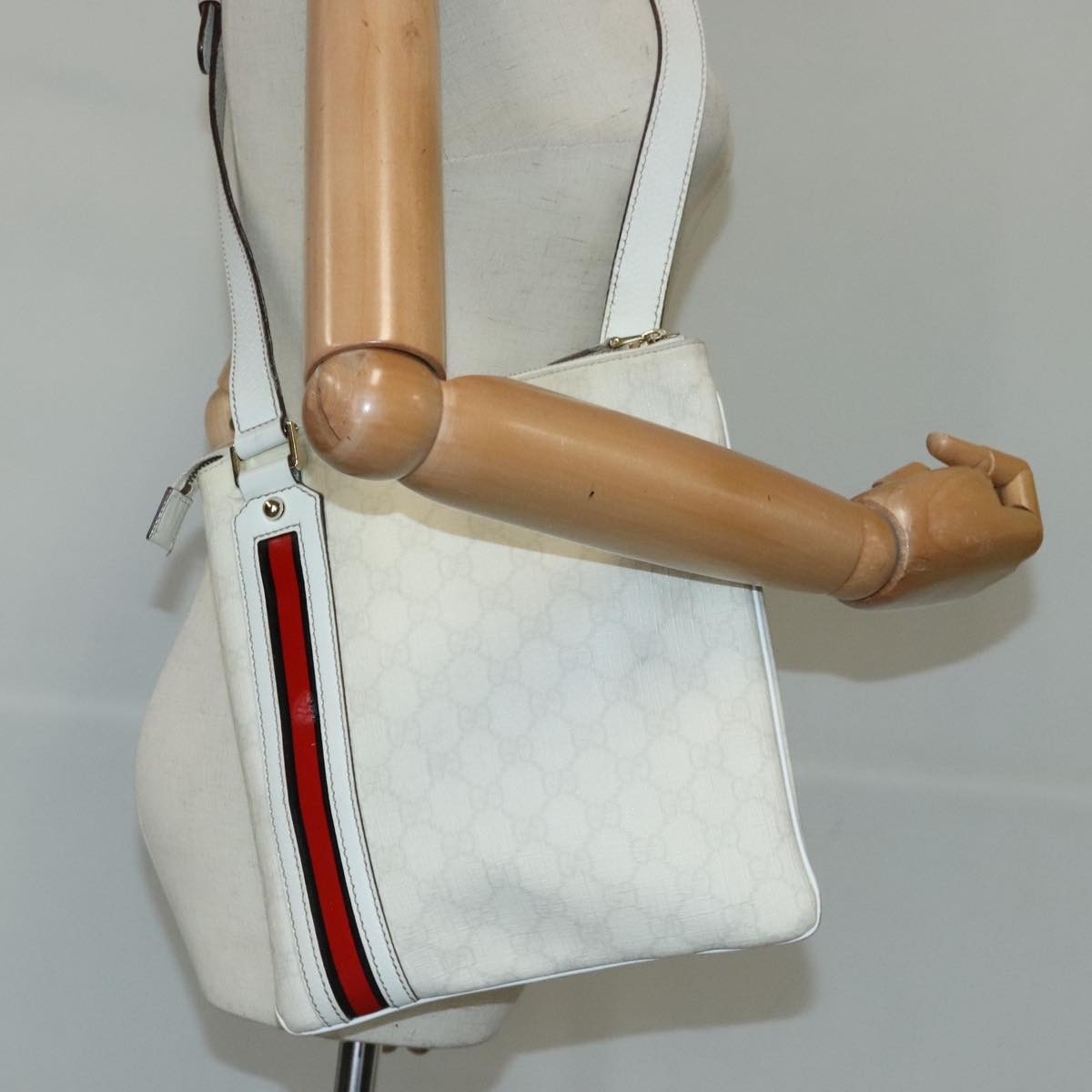 Gucci Sherry Line Shoulder Bag Canvas White Pvc Shoulder Bag Bag (Pre-Owned)