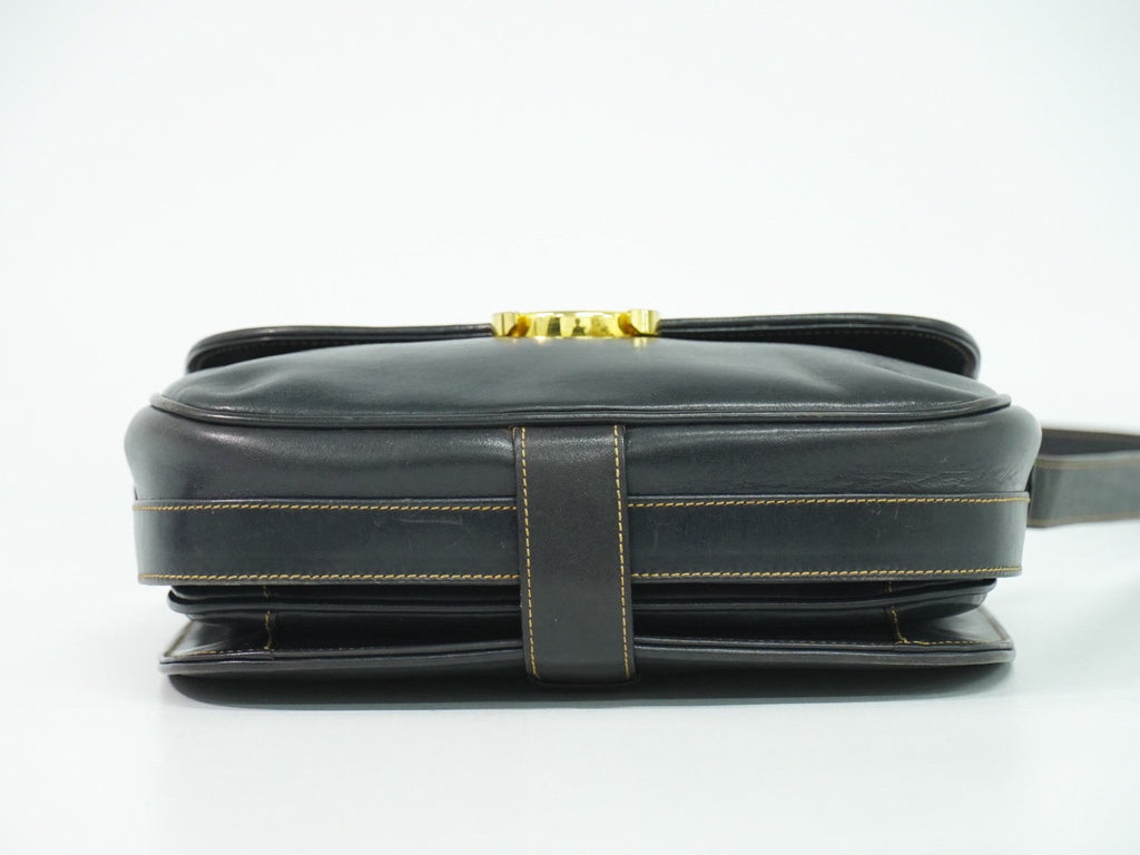 Gucci Vintage Shoulder Bag Leather Navy Leather Shoulder Bag Bag (Pre-Owned)