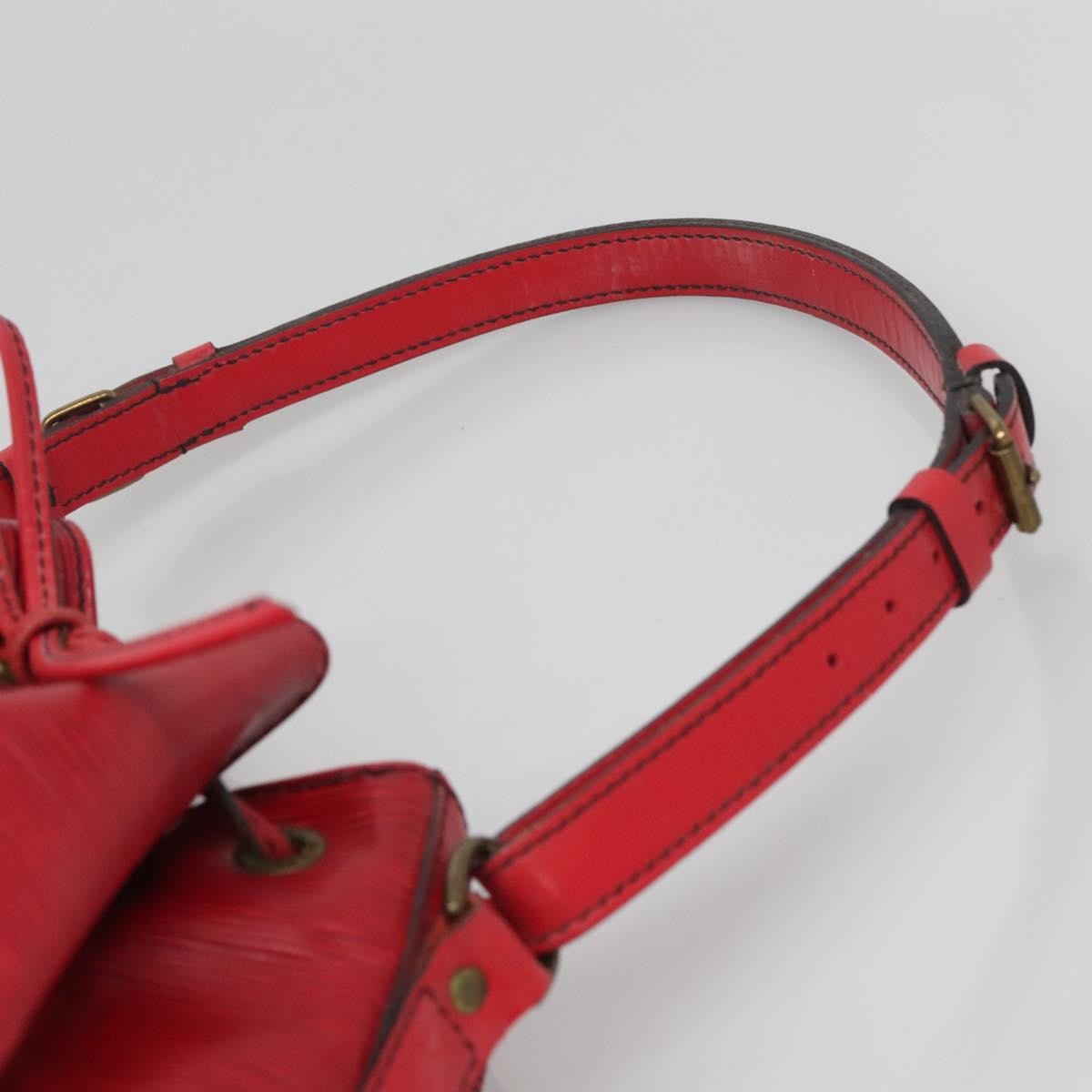 Louis Vuitton Noe Handbag Epi Leather Red Leather Bag