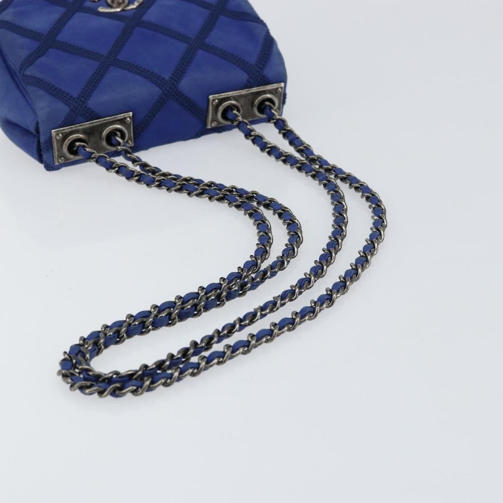 Chanel Diamond Stitch Chain Flap Bag Quilted Iridescent Calfskin Blue Leather Shoulder Bag Bag