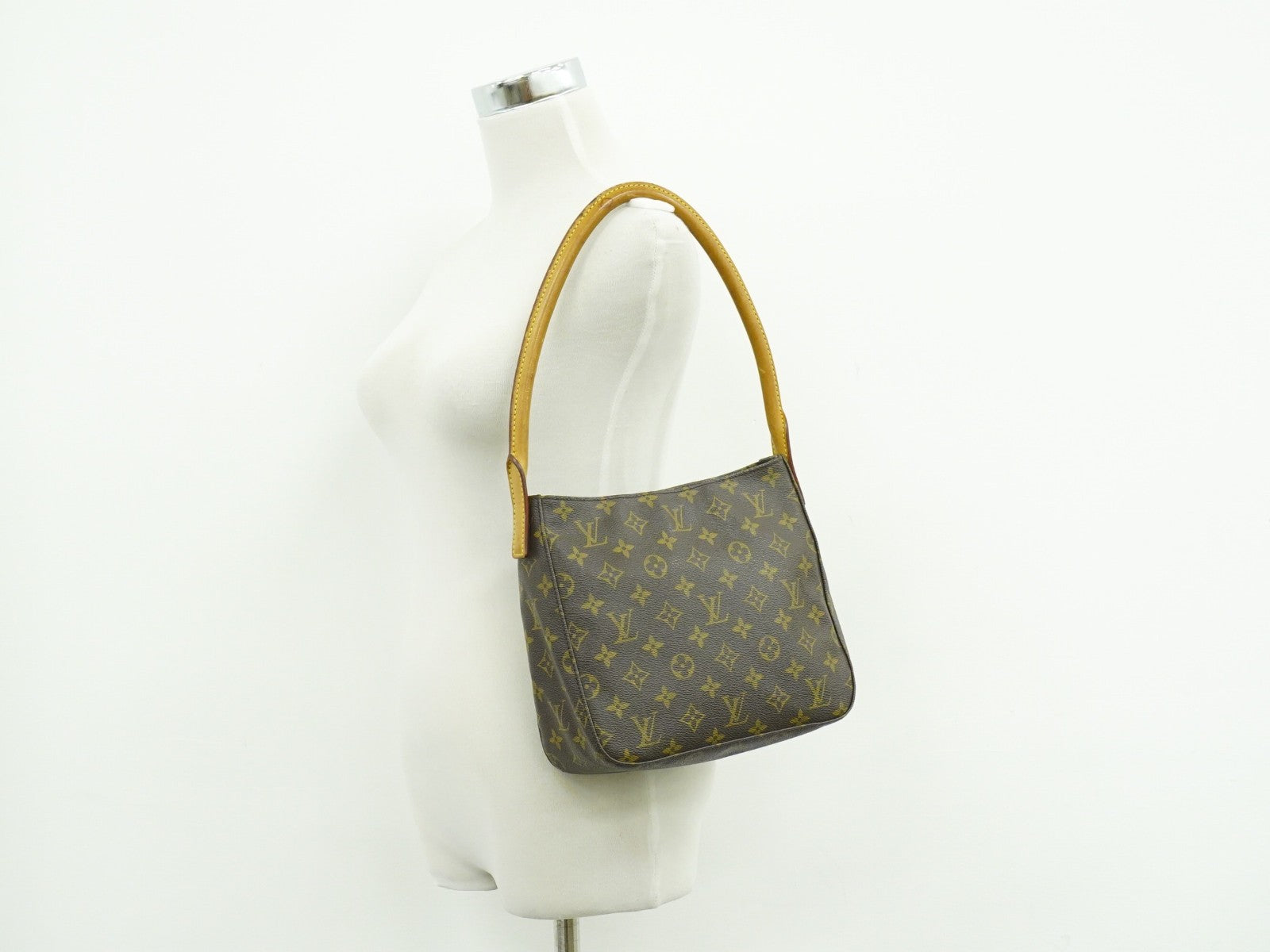 Louis Vuitton Monogram Looping Handbag Monogram Canvas Brown Canvas Shoulder Bag