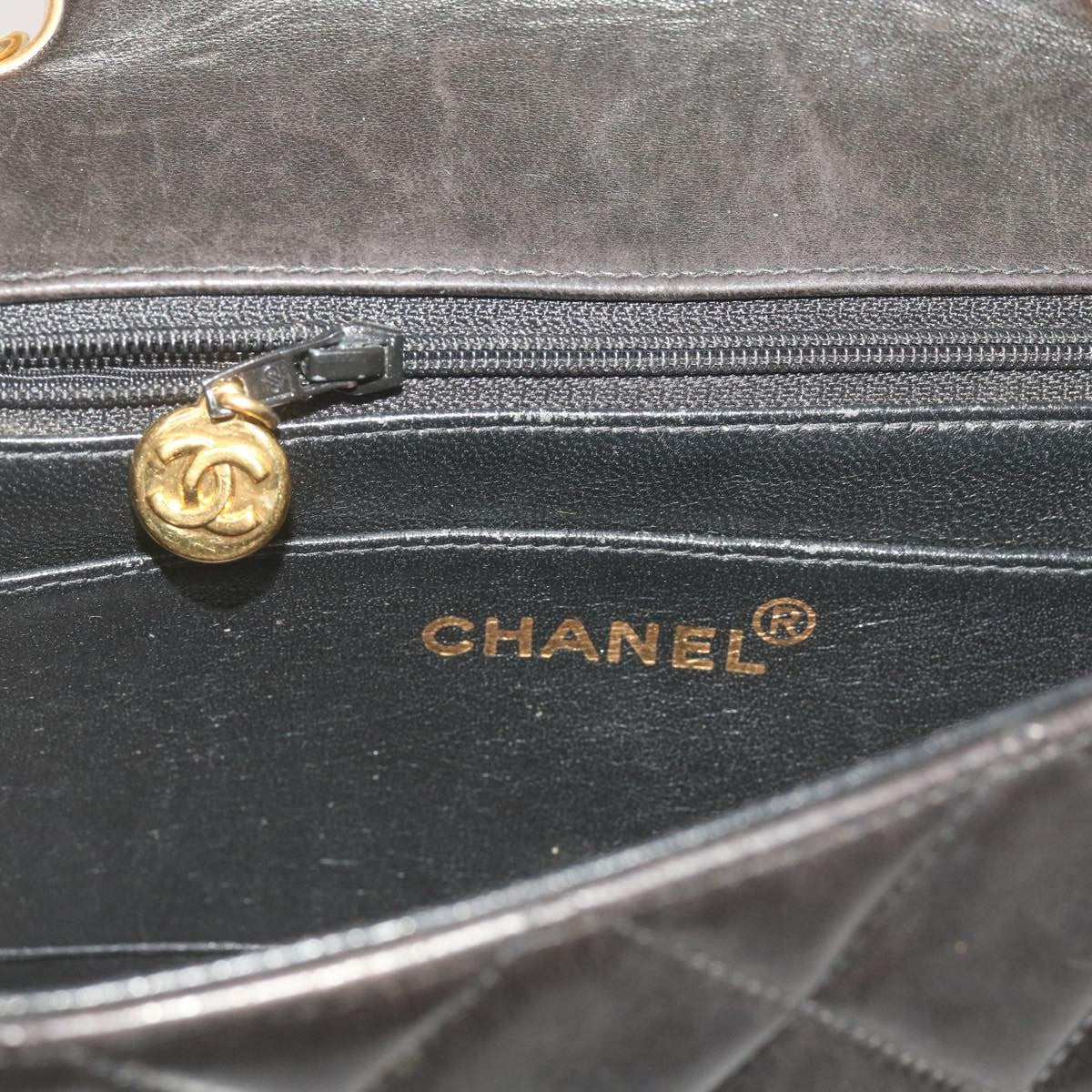 Chanel Vintage Diana Flap Bag Quilted Lambskin Black Leather Shoulder Bag Bag