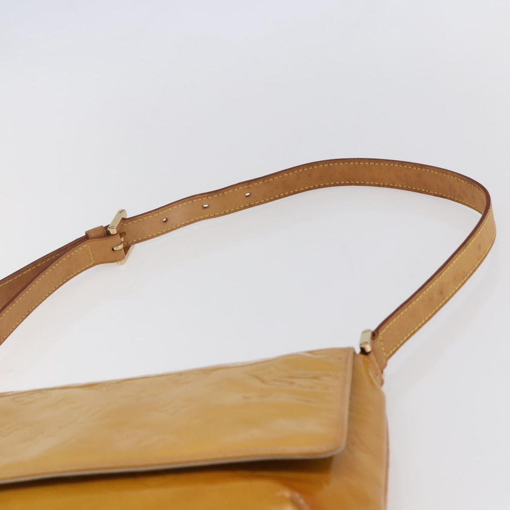 Louis Vuitton Thompson Street Handbag Monogram Vernis Beige Patent_Leather Shoulder Bag