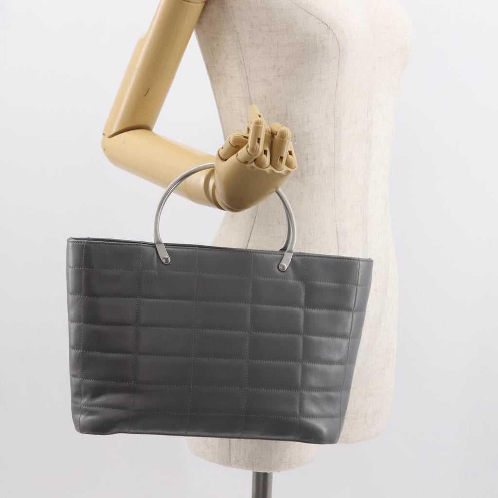 Chanel Vintage Chocolate Bar Metal Ring Tote Quilted Lambskin Gray Leather Tote Bag Bag