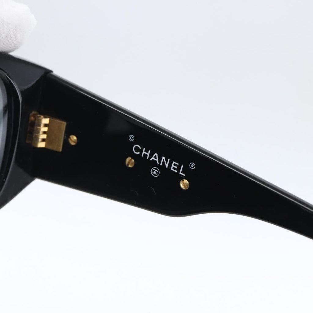 Chanel Camélia Sunglasses Plastic Black Plastic Sunglasse Accessory