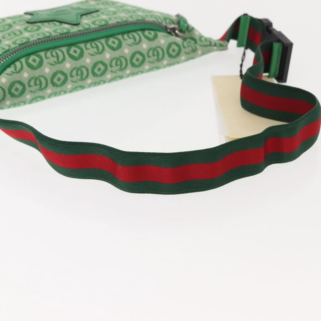 Gucci Waist Pouch Belt Bag Gg Canvas Green Canvas Clutche & Pouche Bag (Pre-Owned)