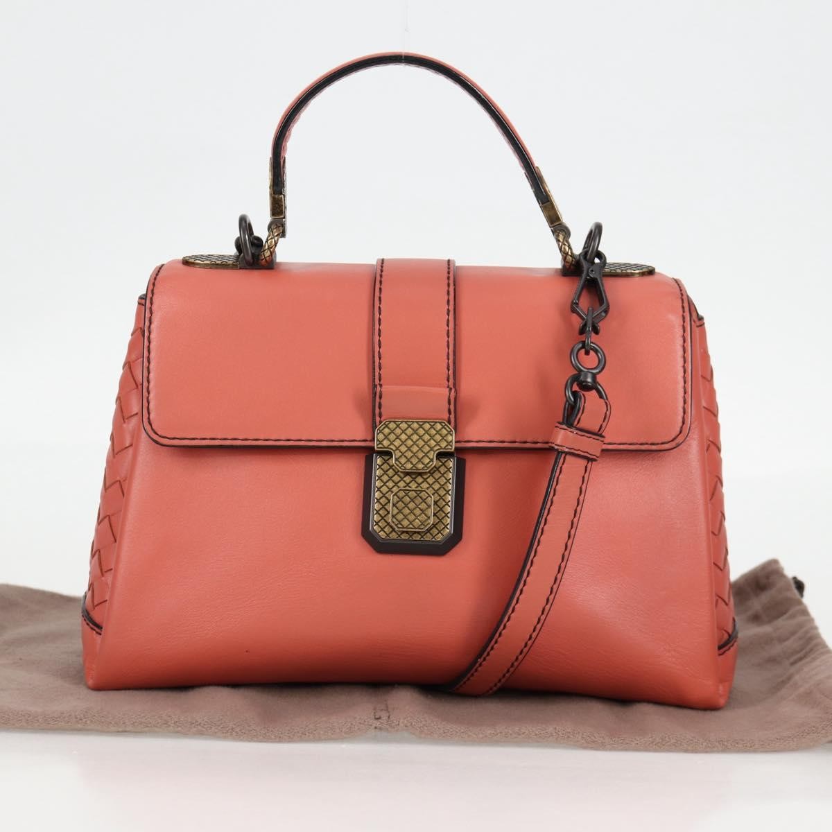Bottega Veneta Piazza Top Handle Bag Leather With Intrecciato Detail Pink Leather Handbag
