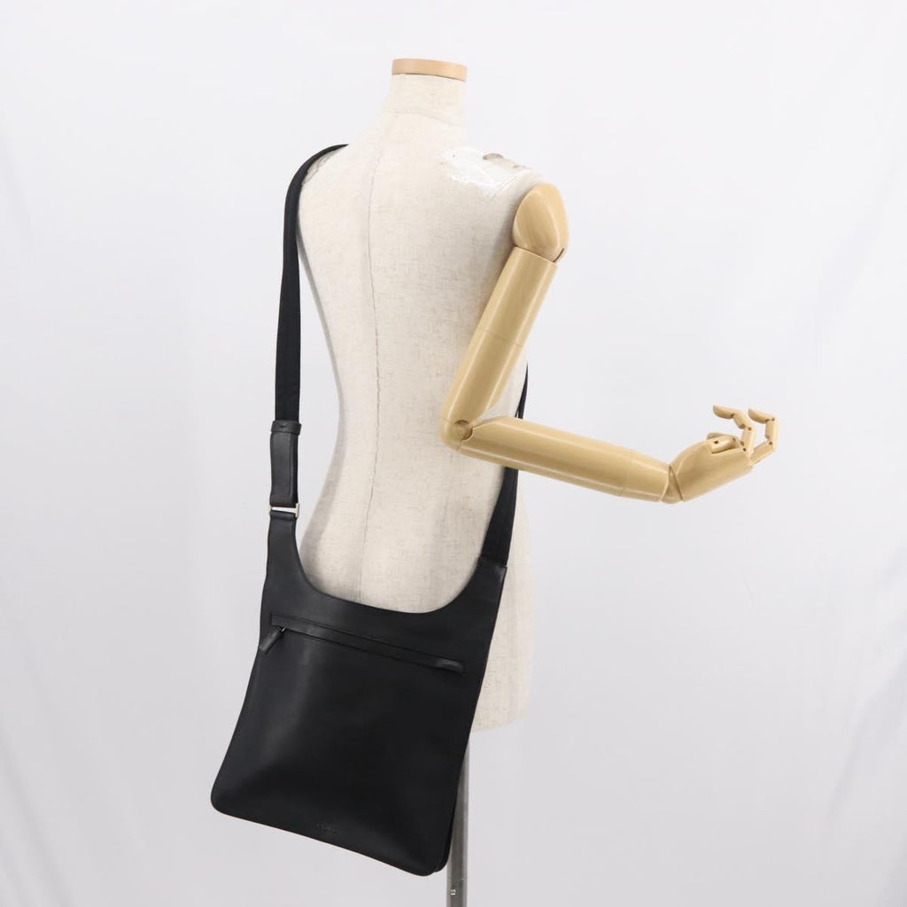 Prada Zip Messenger Bag Saffiano Leather Black Leather Shoulder Bag Bag