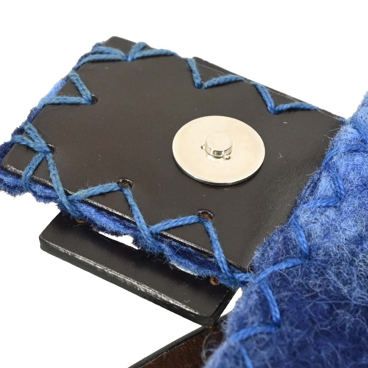 Fendi Baguette Bag Patent Blue Felt,Leather Handbag