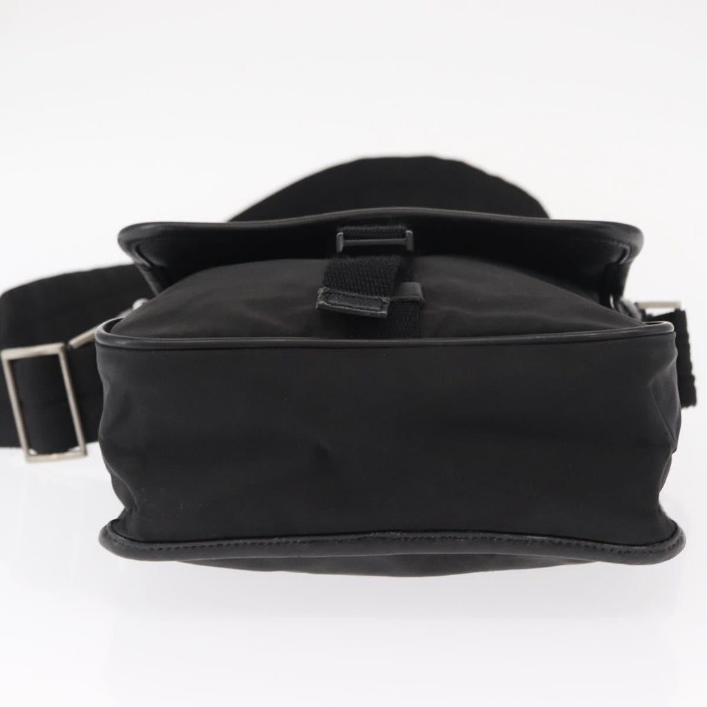 Prada Logo Flap Messenger Bag Tessuto Black Nylon Shoulder Bag Bag