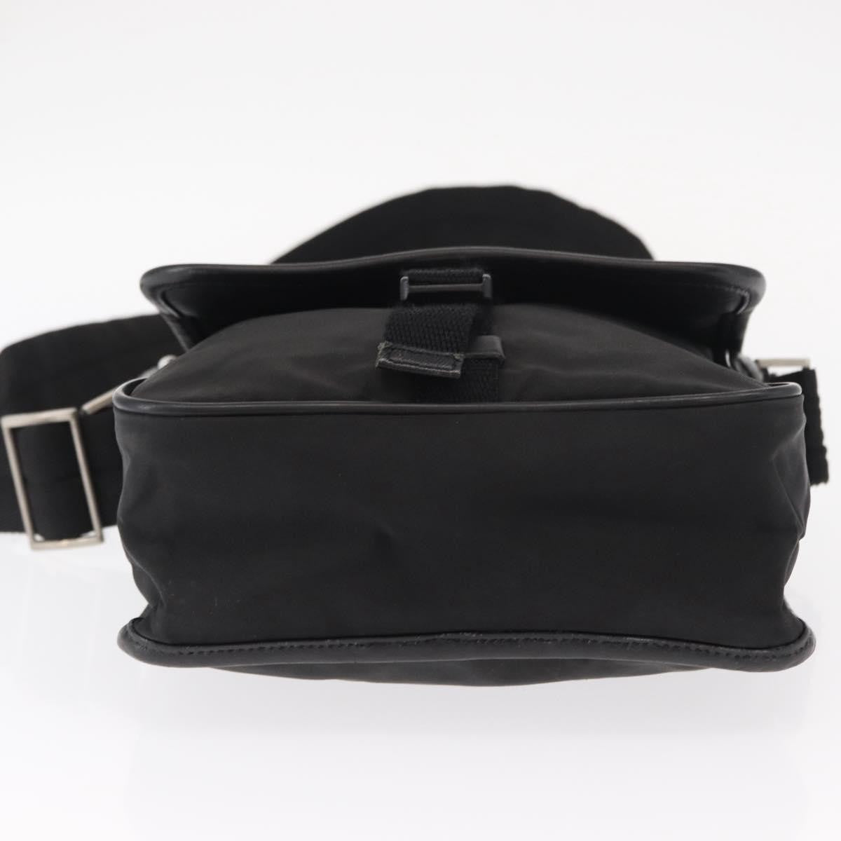 Prada Logo Flap Messenger Bag Tessuto Black Nylon Shoulder Bag Bag