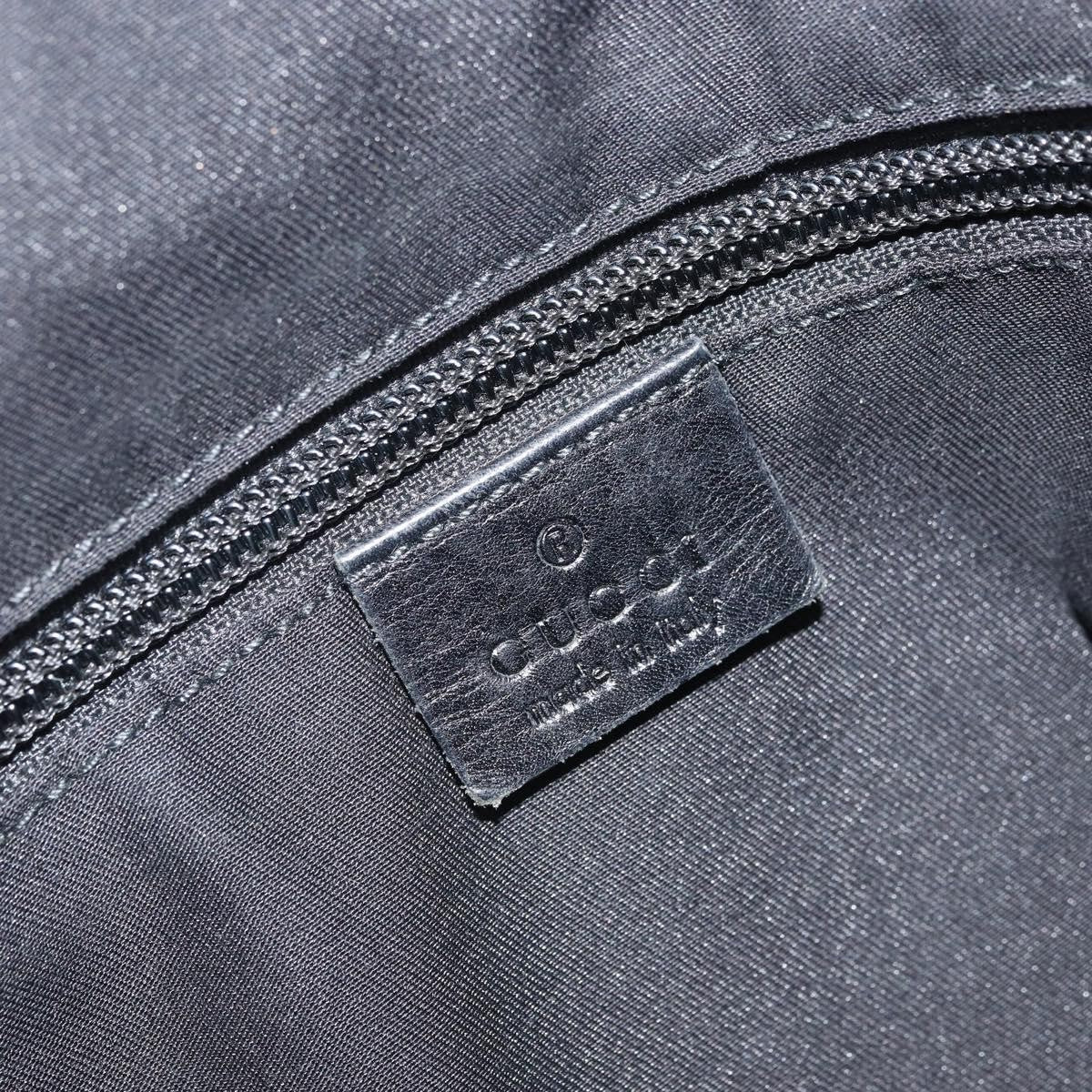 Gucci Zip Messenger Bag Gg Canvas With Perforated Leather Black Canvas Shoulder Bag Bag (Pre-Owned)
