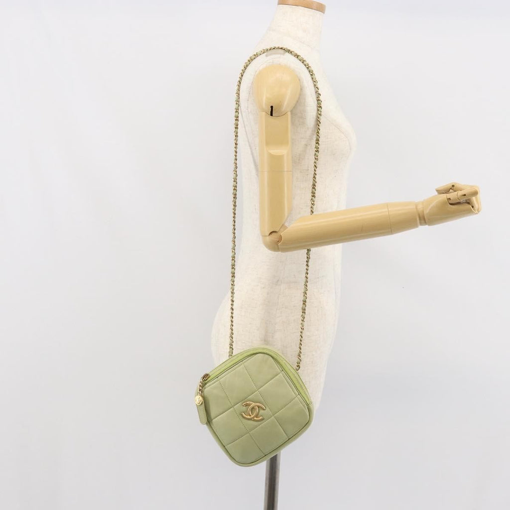 Chanel Diamond Chain Crossbody Bag Quilted Lambskin Green Leather Shoulder Bag Bag