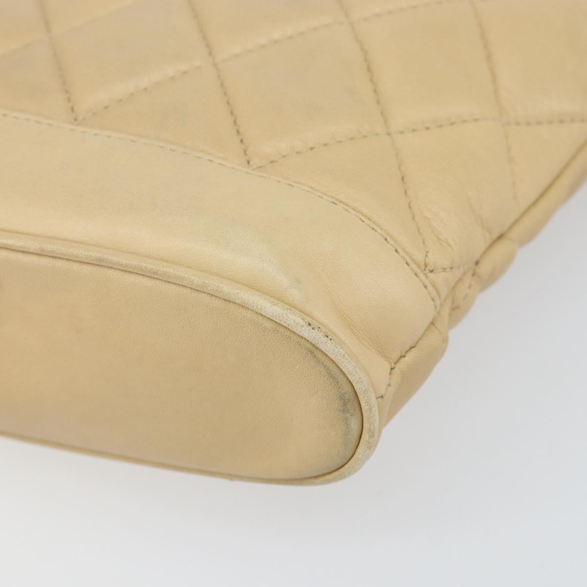 Chanel Vintage Cc Chain Shopper Quilted Leather Beige Leather Shoulder Bag Bag