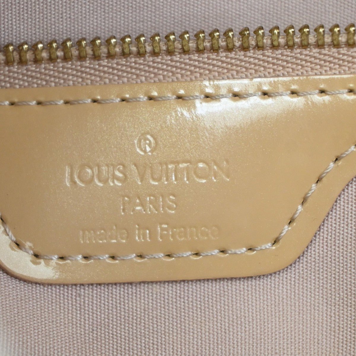 Louis Vuitton Wilshire Handbag Monogram Vernis Beige Patent_Leather Handbag