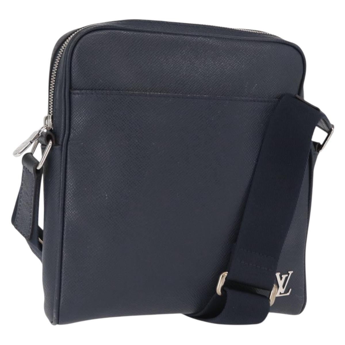 Louis Vuitton Alex Messenger Bag Taiga Leather Navy Leather Shoulder Bag