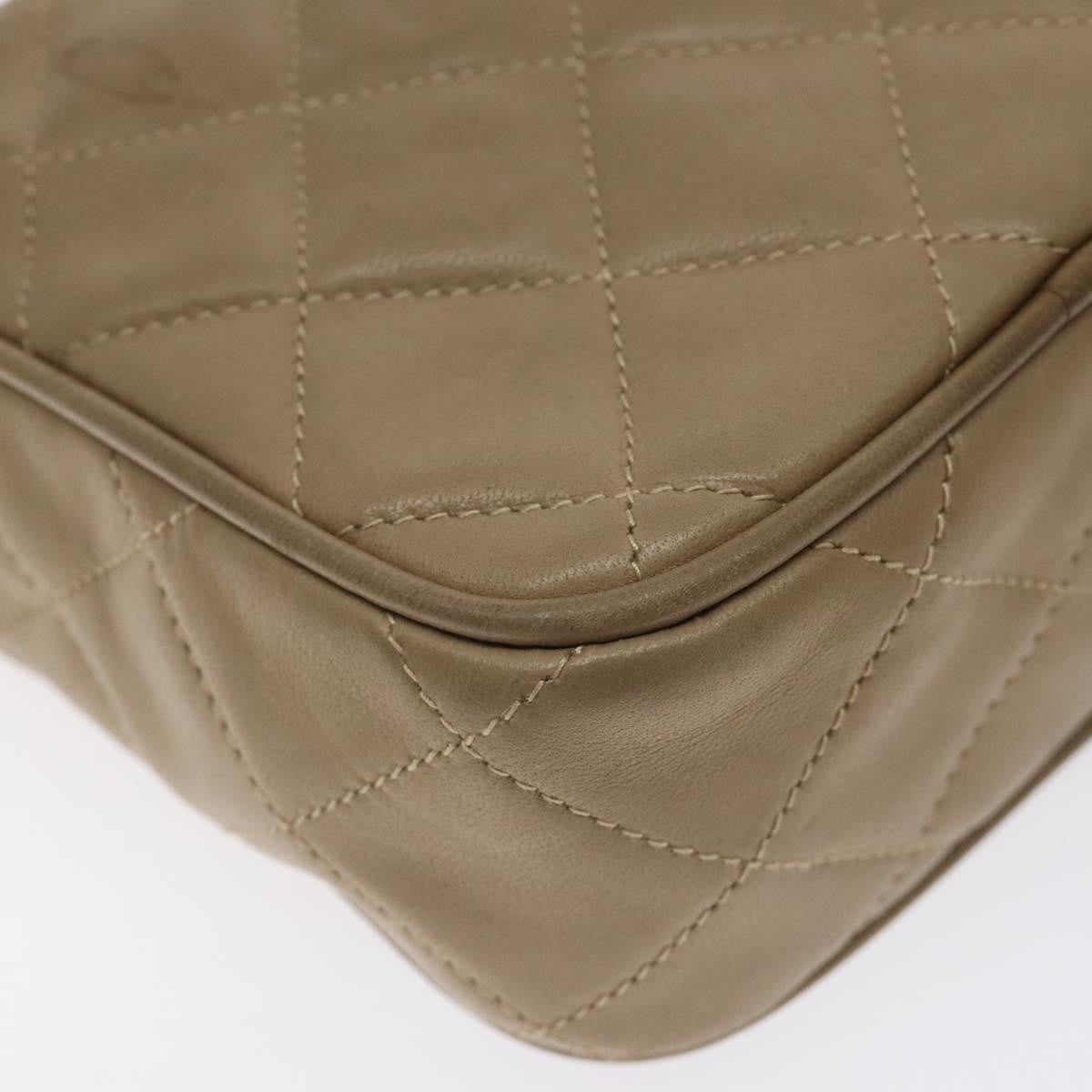 Chanel Vintage Diamond Cc Camera Bag Quilted Leather Beige Leather Shoulder Bag Bag