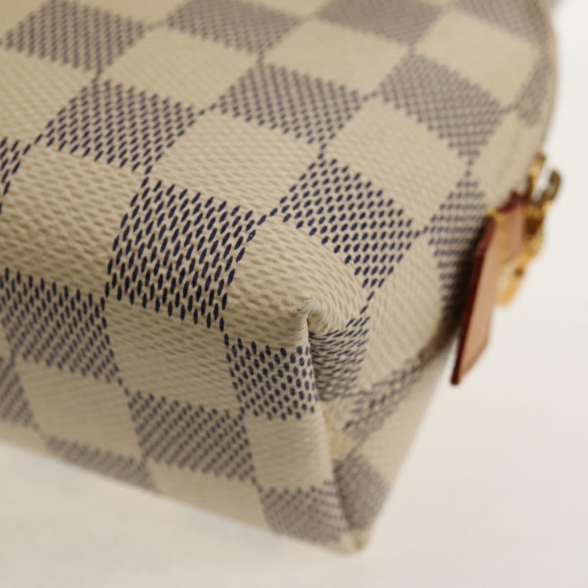 Louis Vuitton Cosmetic Pouch Damier Beige Canvas Clutche & Pouche Bag
