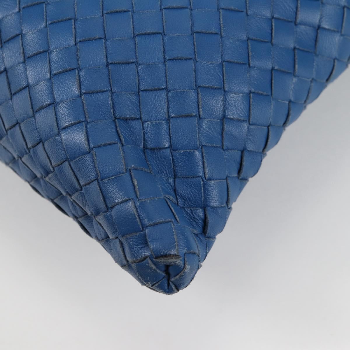 Bottega Veneta Flat Messenger Bag Intrecciato Nappa Blue Leather Shoulder Bag Bag
