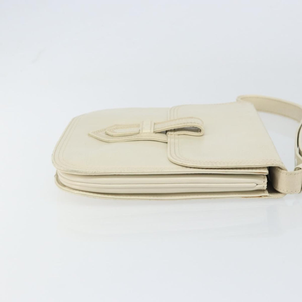 Saint Laurent Vintage Shoulder Bag Leather White Leather Shoulder Bag Bag (Pre-Owned)