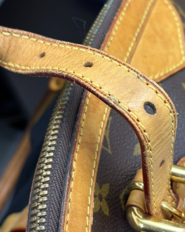 Louis Vuitton Tivoli Handbag Monogram Canvas Brown Canvas Shoulder Bag