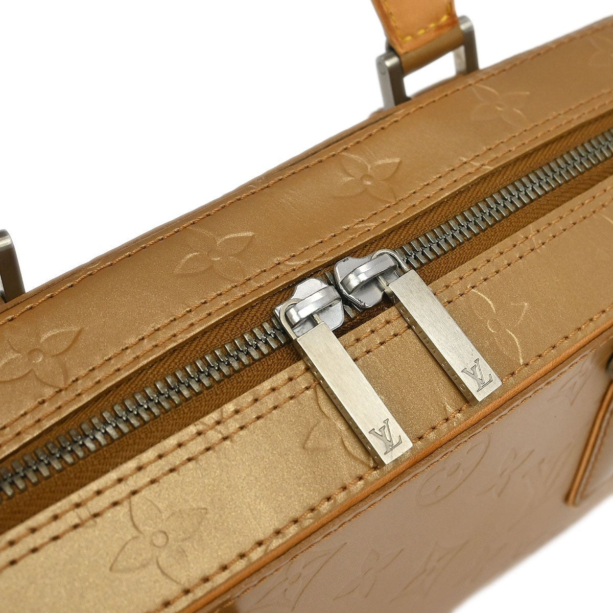 Louis Vuitton Mat Shelton Handbag Monogram Vernis Beige Leather Handbag